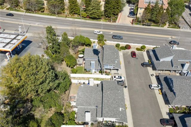 25259 Avenida Dorena, Newhall, CA 91321