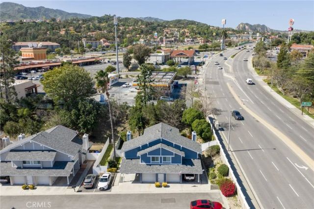 25259 Avenida Dorena, Newhall, CA 91321