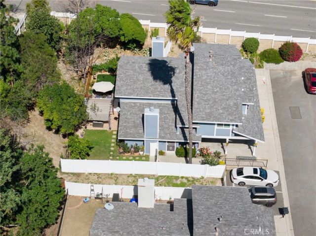 25259 Avenida Dorena, Newhall, CA 91321