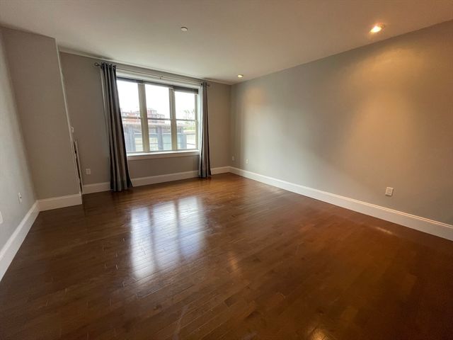 116-128 Rantoul 405, Beverly, MA 01915
