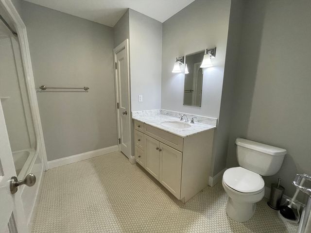 116-128 Rantoul 405, Beverly, MA 01915