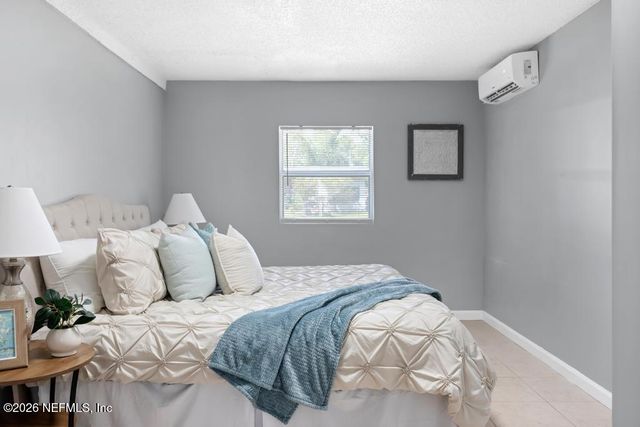 5168 ADMIRAL Drive, Jacksonville, FL 32244