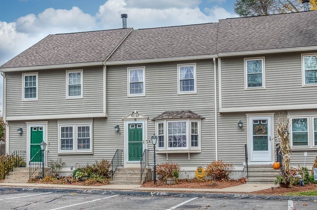145 South St 19, Walpole, MA 02081