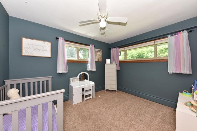 W200N9459 Woodside LANE, Menomonee Falls, WI 53051