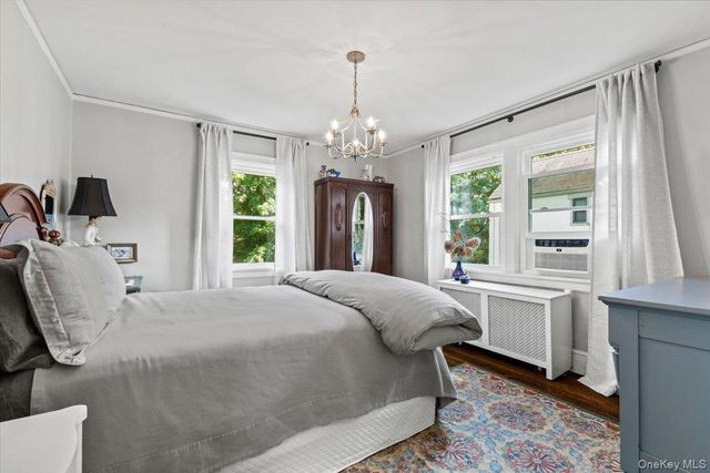 12 Idlewood Road, White Plains, NY 10605