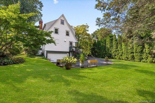 12 Idlewood Road, White Plains, NY 10605
