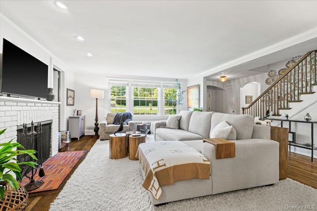 12 Idlewood Road, White Plains, NY 10605