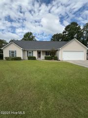 303 Nina Court, Jacksonville, NC 28540