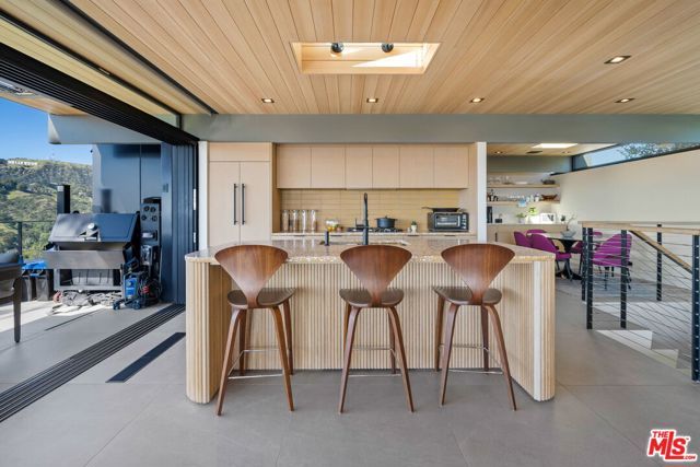 5671 Spreading Oak Drive, Los Angeles, CA 90068