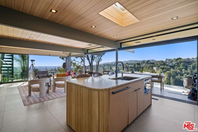 5671 Spreading Oak Drive, Los Angeles, CA 90068