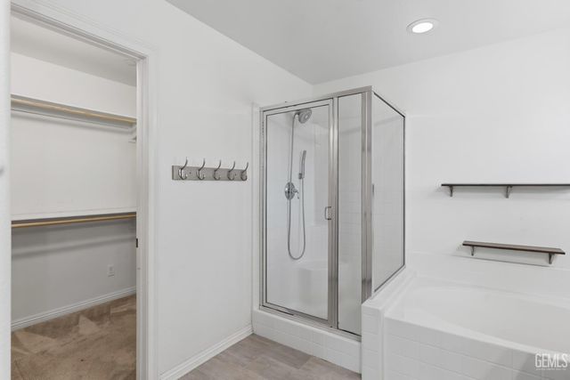 8216 Coral Point Court, Bakersfield, CA 93313