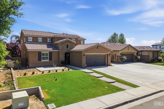 8216 Coral Point Court, Bakersfield, CA 93313