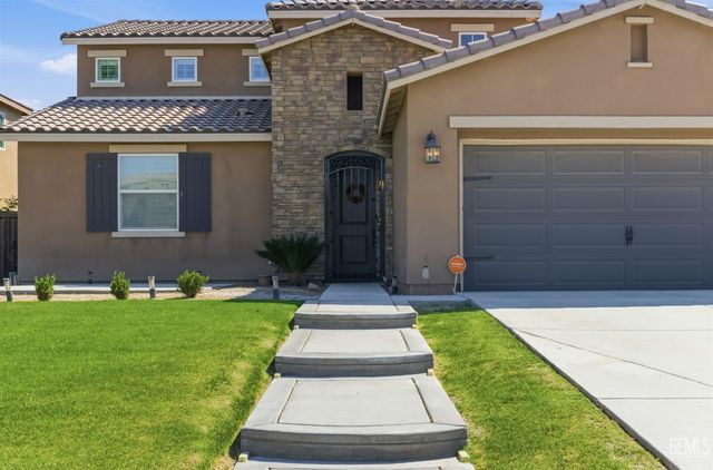 8216 Coral Point Court, Bakersfield, CA 93313