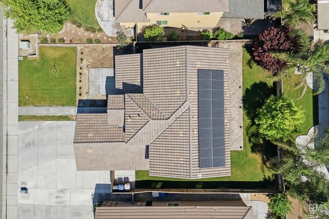 8216 Coral Point Court, Bakersfield, CA 93313