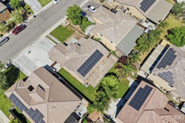 8216 Coral Point Court, Bakersfield, CA 93313