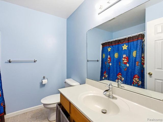685 Heather Lane, Marysville, MI 48040