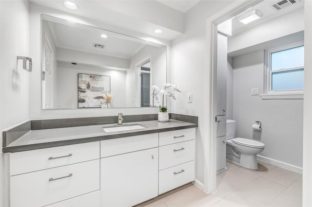 12326 Old Oaks Drive, Houston, TX 77024