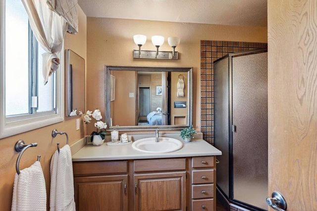 725 Palm Avenue, South San Francisco, CA 94080