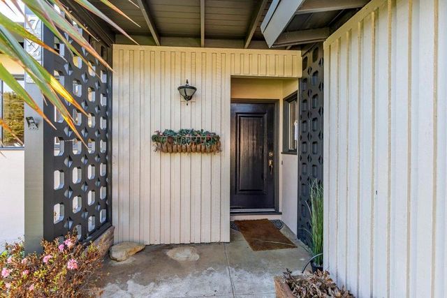 725 Palm Avenue, South San Francisco, CA 94080