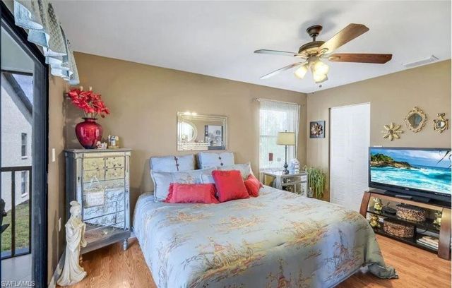 9270 Lake Park DR # 206, Fort Myers, FL 33919