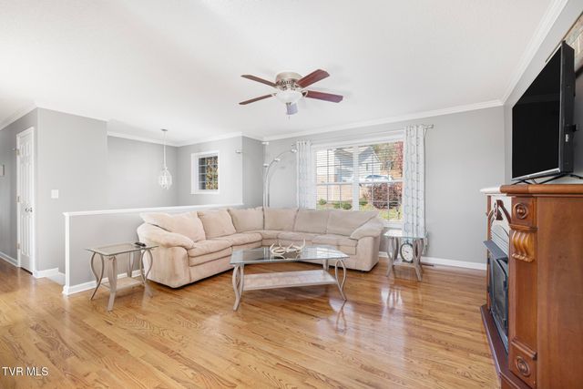 248 Stone Edge Circle, Kingsport, TN 37660