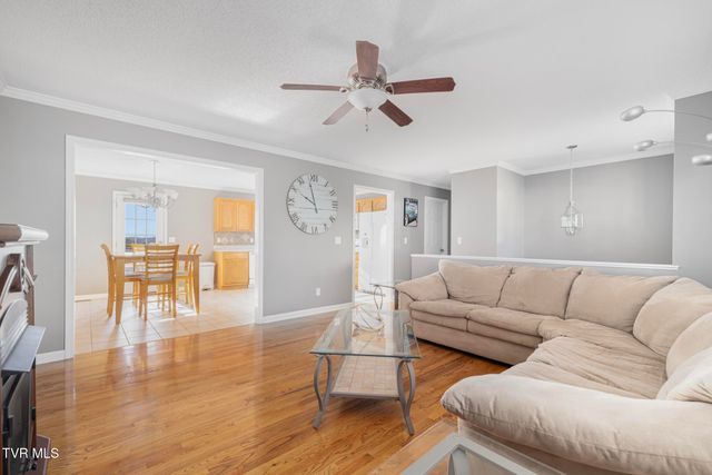 248 Stone Edge Circle, Kingsport, TN 37660