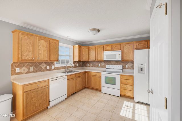 248 Stone Edge Circle, Kingsport, TN 37660