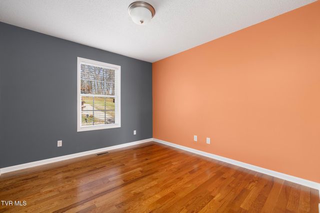 248 Stone Edge Circle, Kingsport, TN 37660