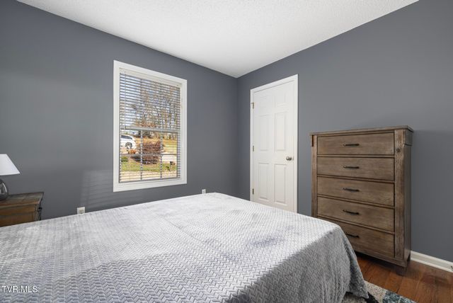 248 Stone Edge Circle, Kingsport, TN 37660