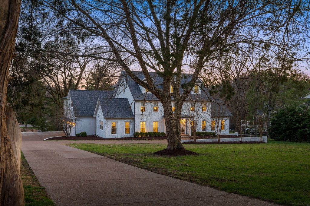 1621 Old Hickory Blvd, Brentwood, TN 37027