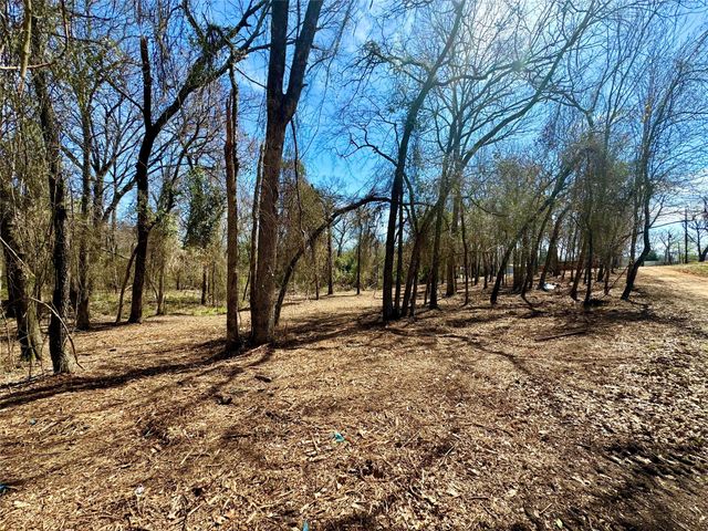 000 Plum Street, Mabank, TX 75156