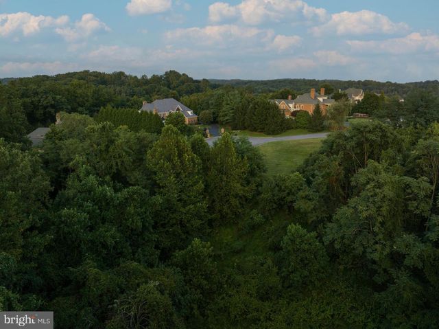 4 HAYFIELDS, Cockeysville, MD 21030