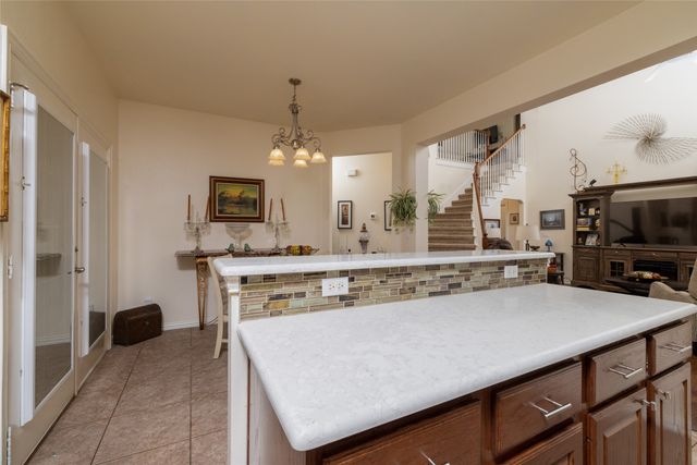 160 Greathouse Village, Decatur, TX 76234