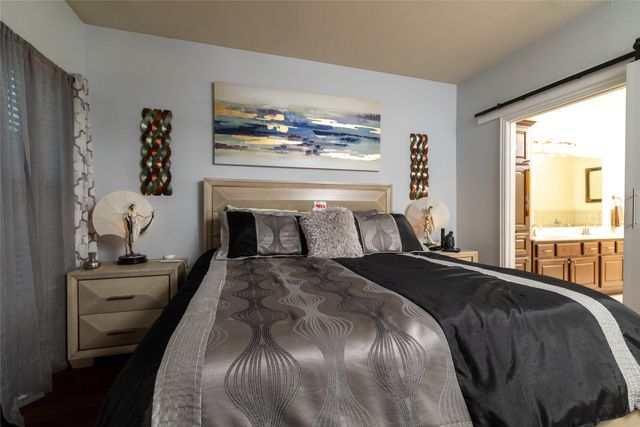 160 Greathouse Village, Decatur, TX 76234