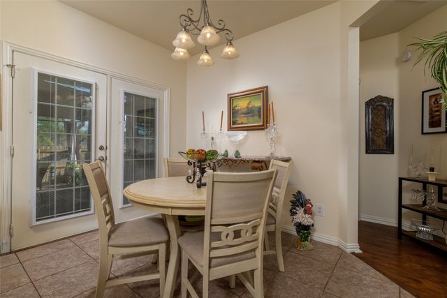 160 Greathouse Village, Decatur, TX 76234