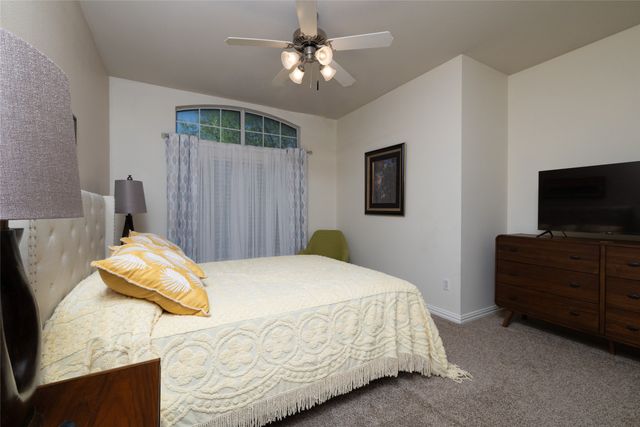 160 Greathouse Village, Decatur, TX 76234