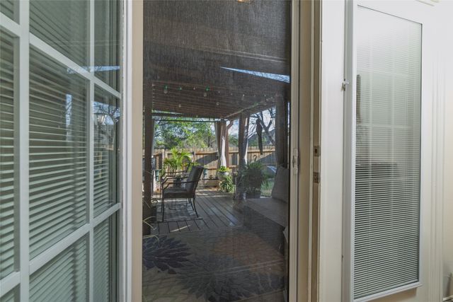 160 Greathouse Village, Decatur, TX 76234