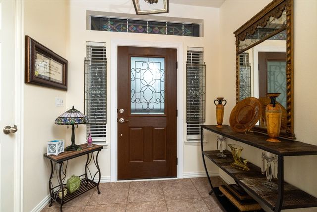 160 Greathouse Village, Decatur, TX 76234