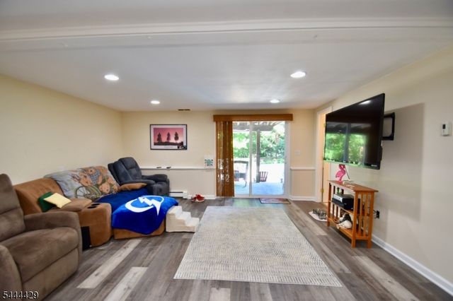 35 Deerfield Dr, Hardyston Twp., NJ 07416