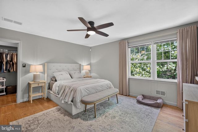 715 AMBLESIDE DR, Wilmington, DE 19808