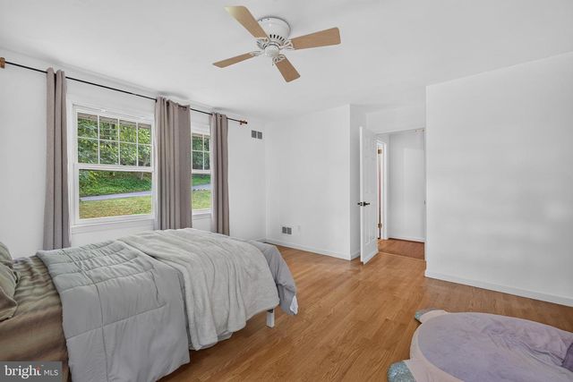 715 AMBLESIDE DR, Wilmington, DE 19808