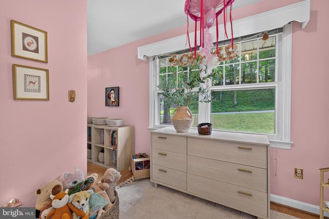 715 AMBLESIDE DR, Wilmington, DE 19808