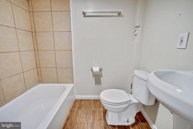 5232 5TH ST NW, Washington, DC 20011