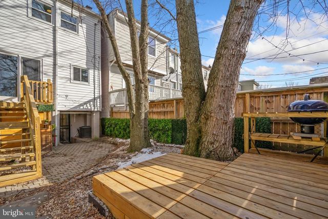 5232 5TH ST NW, Washington, DC 20011