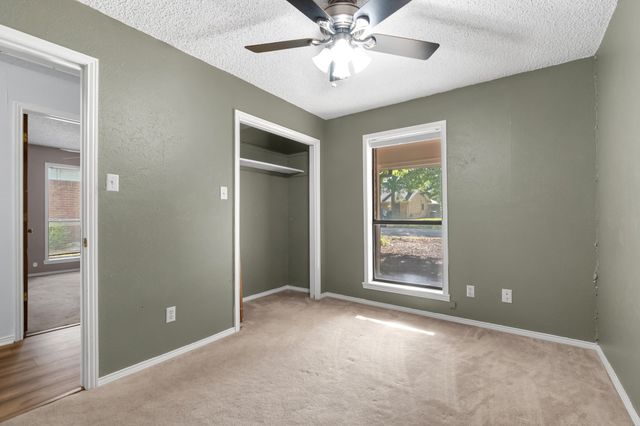 202 Diane Drive, Sanger, TX 76266