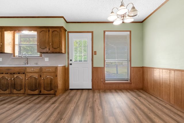 202 Diane Drive, Sanger, TX 76266