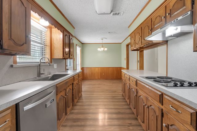 202 Diane Drive, Sanger, TX 76266