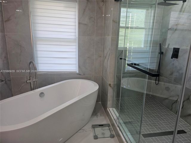 4 Alford Court, Palm Beach Gardens, FL 33418