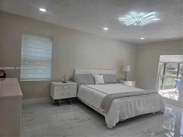 4 Alford Court, Palm Beach Gardens, FL 33418