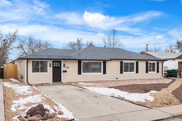 767 Hanover Street, Aurora, CO 80010